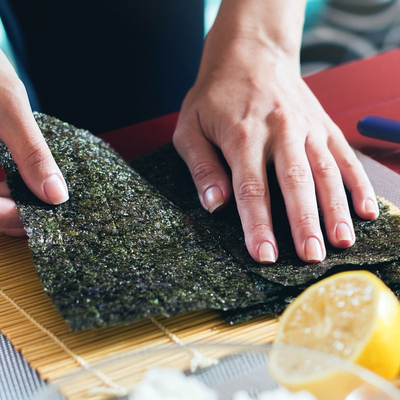 Σκοτεινό πράσινο Yaki Sushi Nori Ξηρά φύκια με φυσική γεύση φυκιών